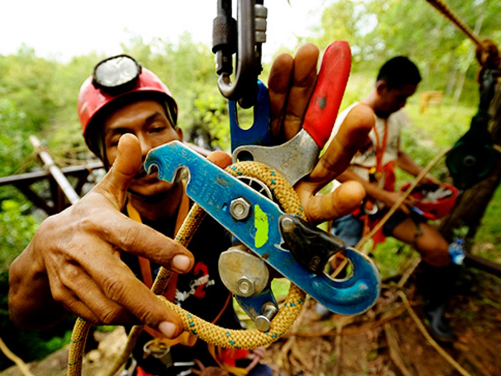 Yogyakarta Jomblang Cave Adventure Tour - Wandernesia