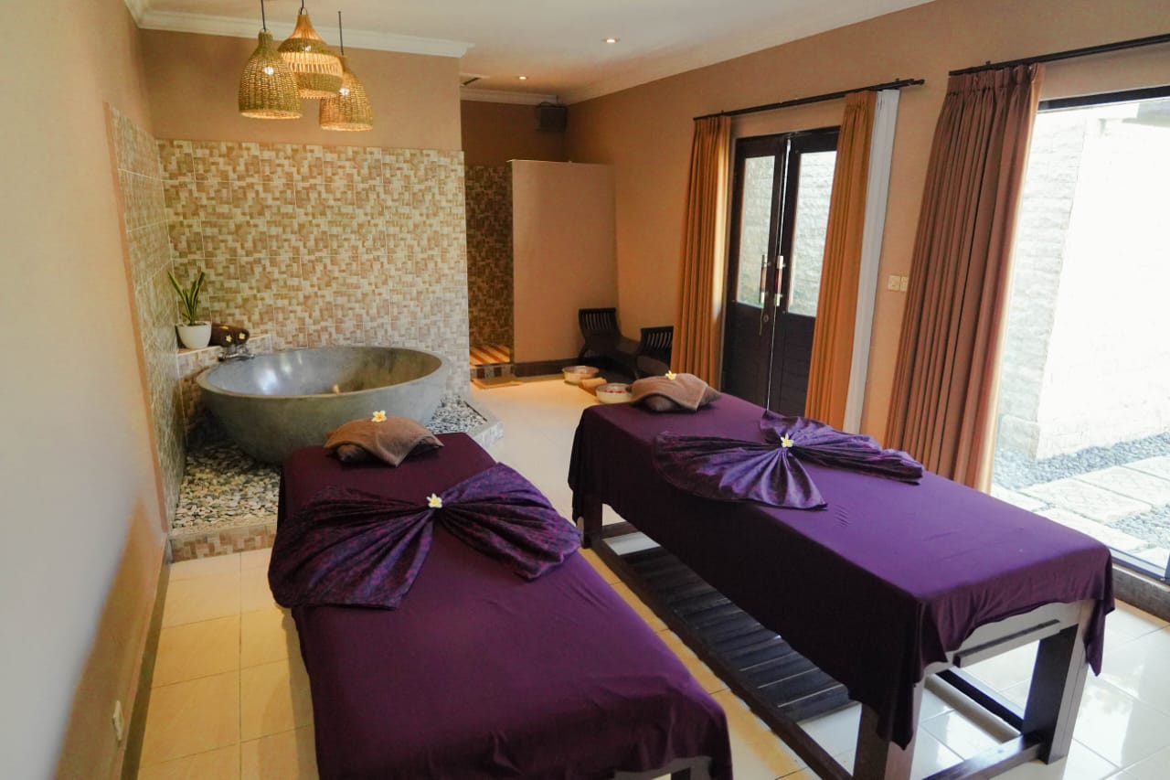 Sekar Kunti Spa Bali Massage Room